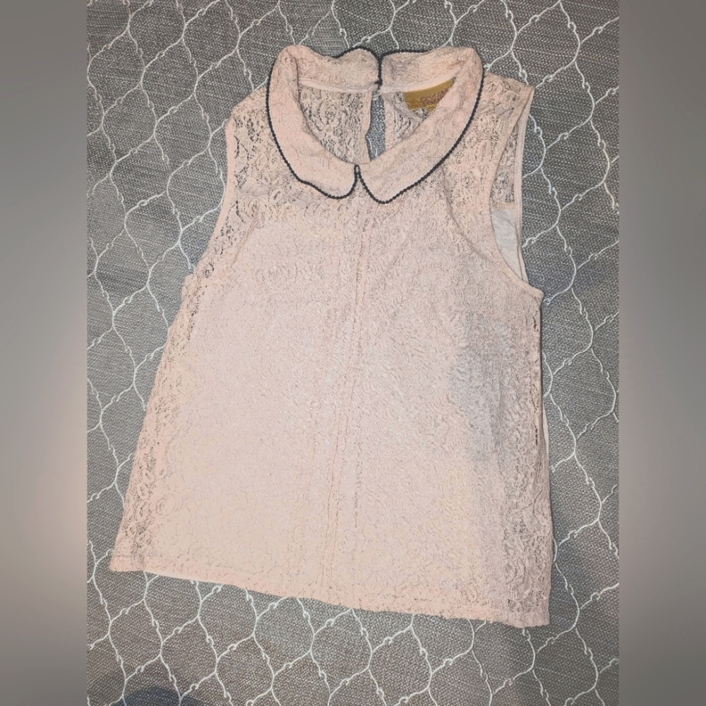 Princess Vera Wang lace shirt